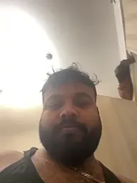 HonedGrub webcam model stream image