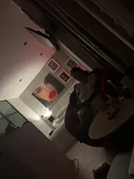 simonacavali webcam model stream image