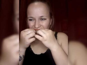 Dana18-1 webcam bongacams model stream image