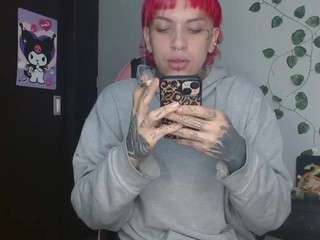 charlotbelucci webcam model stream image