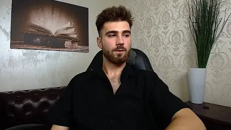 KyloEast webcam model stream image