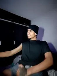 BADFUCKPUSSYHARDCORE webcam model stream image