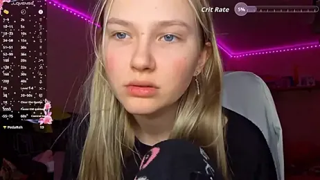 KarinRobertson webcam stripchat model stream image