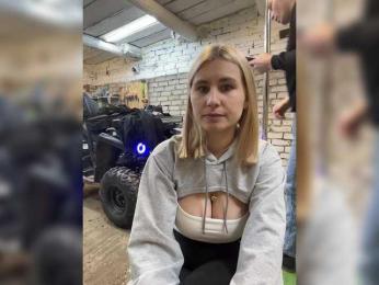 _Magic_ webcam bongacams model stream image