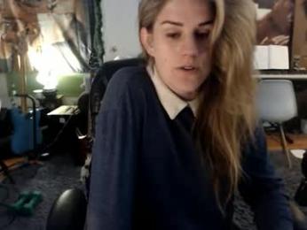 katiecutie_5 webcam model stream image