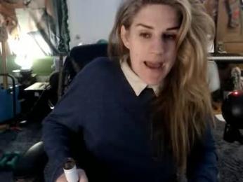 katiecutie_5 webcam model stream image