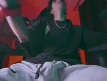 olliver___y webcam chaturbate model stream image