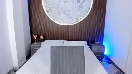 RoseCassie webcam model stream image