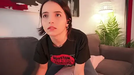 Raychell_Black webcam model stream image