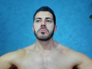 Cutler Q webcam model stream image