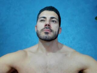 Cutler Q webcam model stream image