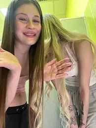 mmelicious webcam stripchat model stream image