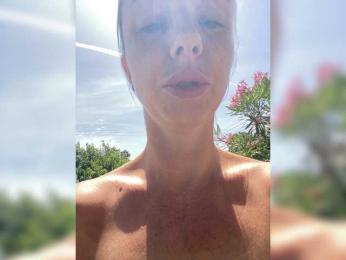 Miss_Milka webcam bongacams model stream image