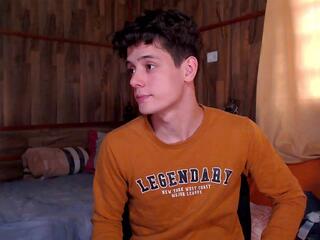 Anthoni Thompson webcam model stream image