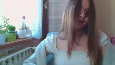 EllyHEARTx webcam model stream image