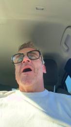 Axl_hot webcam model stream image