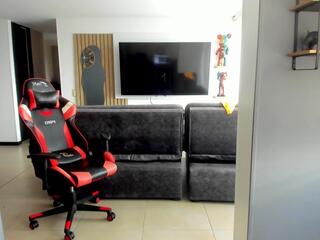 Uxio X webcam flirt4free model stream image