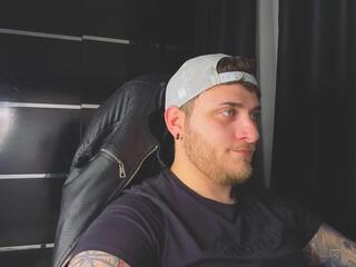 Ruben Deniro webcam model stream image