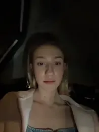 Lia__Love webcam model stream image