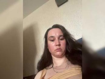 SaliiOnli webcam bongacams model stream image