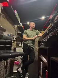 trainwithme webcam model stream image