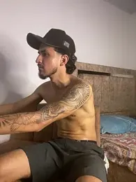 Kriss_Edwards webcam stripchat model stream image