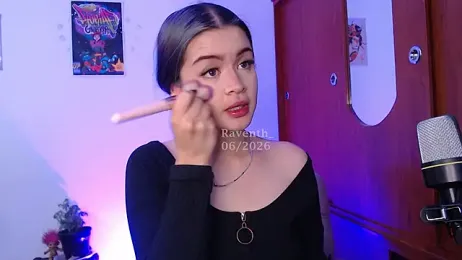 Raventh_ webcam model stream image