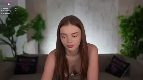 Zlata_Sky webcam model stream image