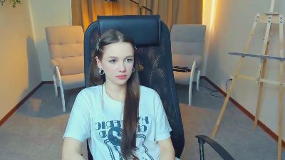 SashaOeltjen webcam model stream image