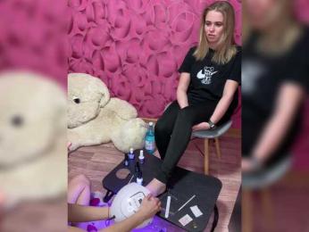 BBestiAA webcam bongacams model stream image