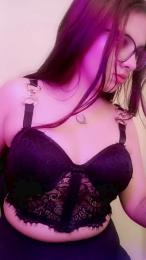 Cata_ webcam model stream image