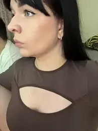 Poly_Nick webcam model stream image