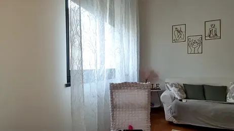 Daleliana webcam model stream image