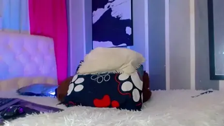 Julia_Bulette1 webcam stripchat model stream image