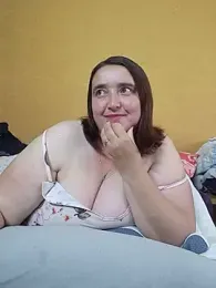 LiluHot webcam stripchat model stream image