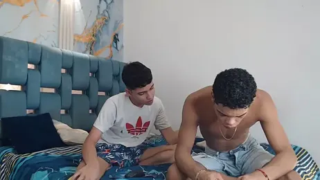 PRETTY_FEM webcam model stream image