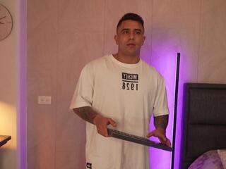 Andy Damon webcam model stream image