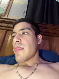 TuPapiChulo2026 webcam model stream image