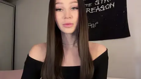 ur_molly webcam model stream image