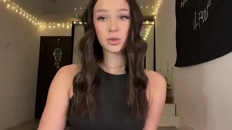 ur_molly webcam model stream image