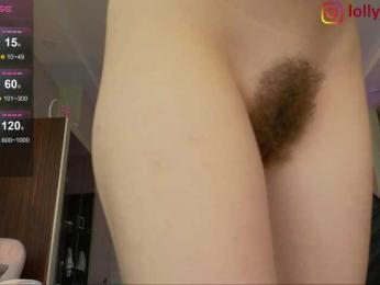 lolly-red- webcam model stream image