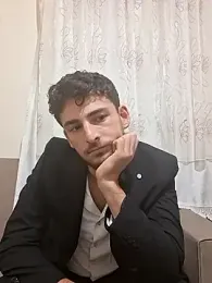 Yasinyasin7 webcam model stream image