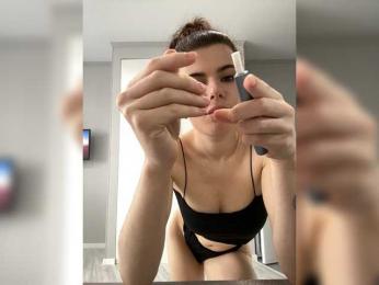 Room_of_love webcam model stream image