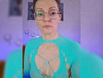 Valkiriyas webcam bongacams model stream image