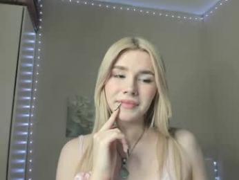 your_tender_doll webcam chaturbate model stream image