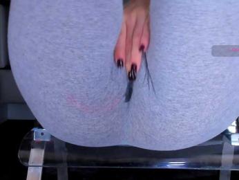 Kira-Kell webcam bongacams model stream image