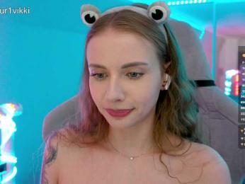 VikkiExtraCheese webcam model stream image