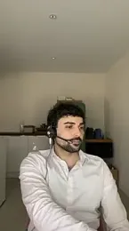 eauminerale webcam model stream image