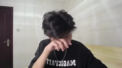 XX-XIUXIU webcam model stream image