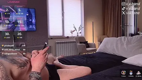 niki7377 webcam stripchat model stream image